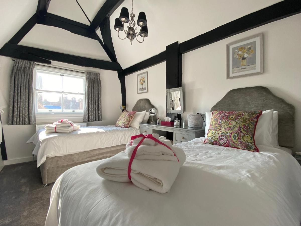 Purlins Holiday Apartment 솔즈베리 외부 사진